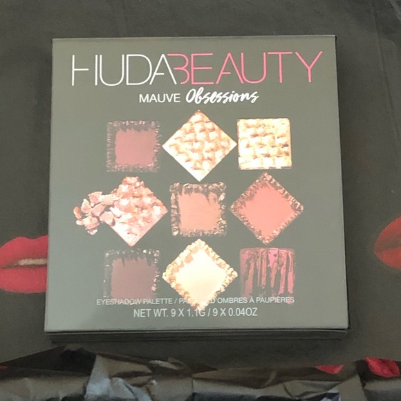 HUDA BEAUTY Mauve Obsessions Eyeshadow Palette NIB - Picture 6 of 8